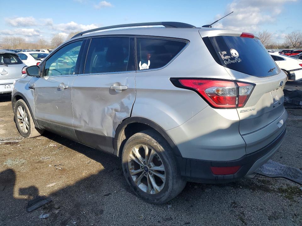 2017 Ford Escape მანქანა იყიდება აუქციონზე, vin: 1FMCU0G9XHUE38207, აუქციონის ნომერი: 48836726