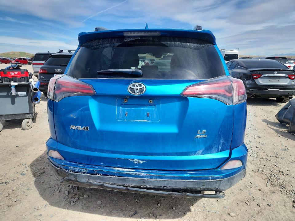 Продажа на аукционе авто 2017 Toyota Rav4, vin: JTMBFREVXHD209220, номер лота: 46954186