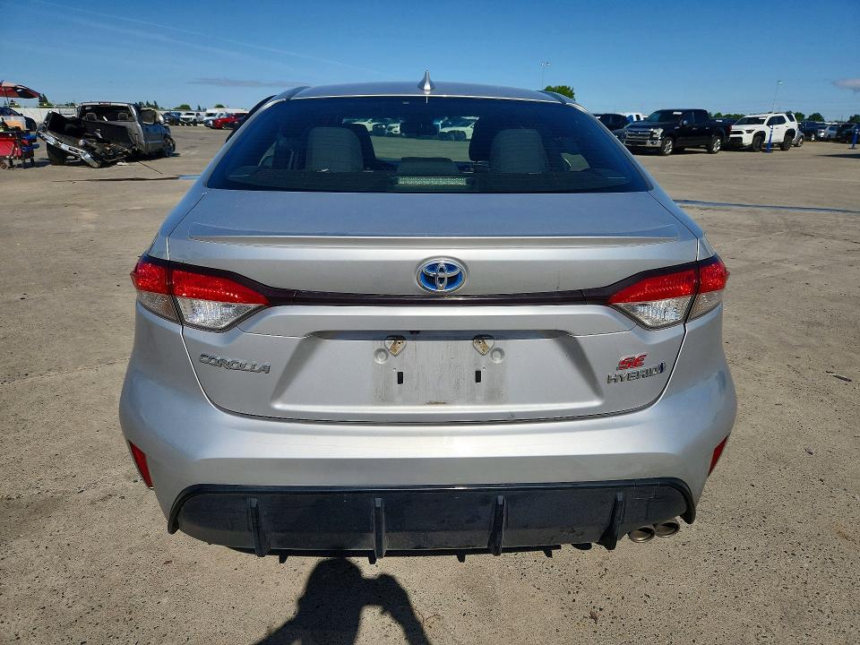 Продажа на аукционе авто 2024 Toyota Corolla Hybrid, vin: JTDBCMFE8R3061926, номер лота: 49951976