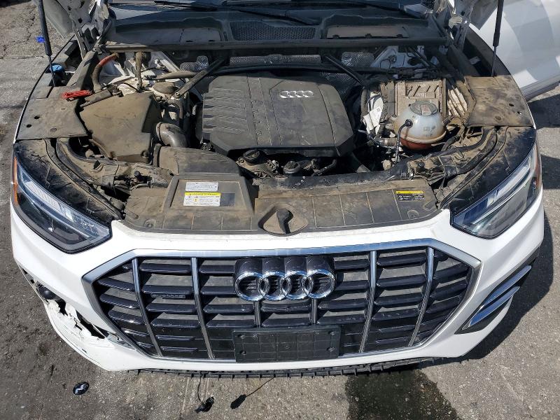 48096006 :رقم المزاد ، WA1BAAFY7M2022820 vin ، 2021 Audi Q5 مزاد بيع