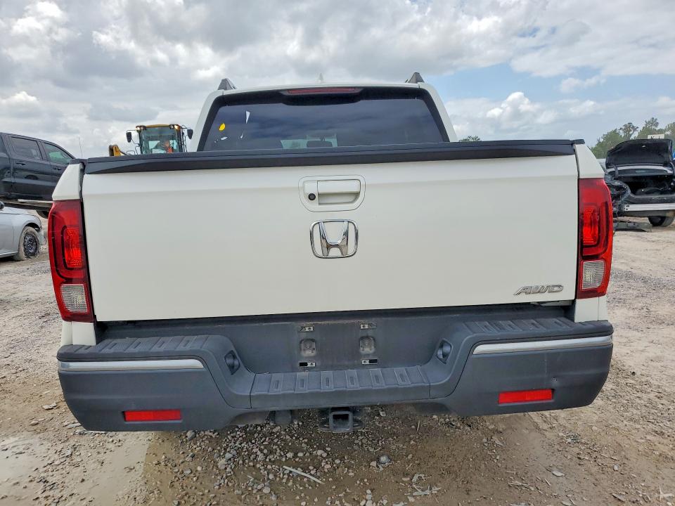 Продаж на аукціоні авто 2017 Honda Ridgeline, vin: 5FPYK3F62HB015517, номер лоту: 49705826