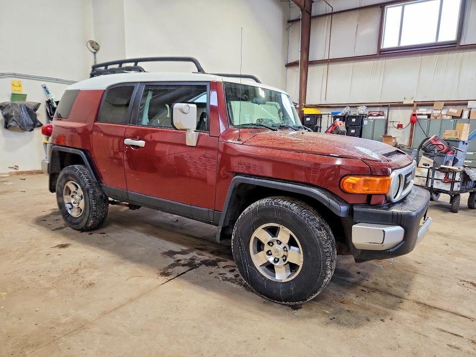 2008 Toyota Fj Cruiser მანქანა იყიდება აუქციონზე, vin: JTEBU11F88K008557, აუქციონის ნომერი: 48088406