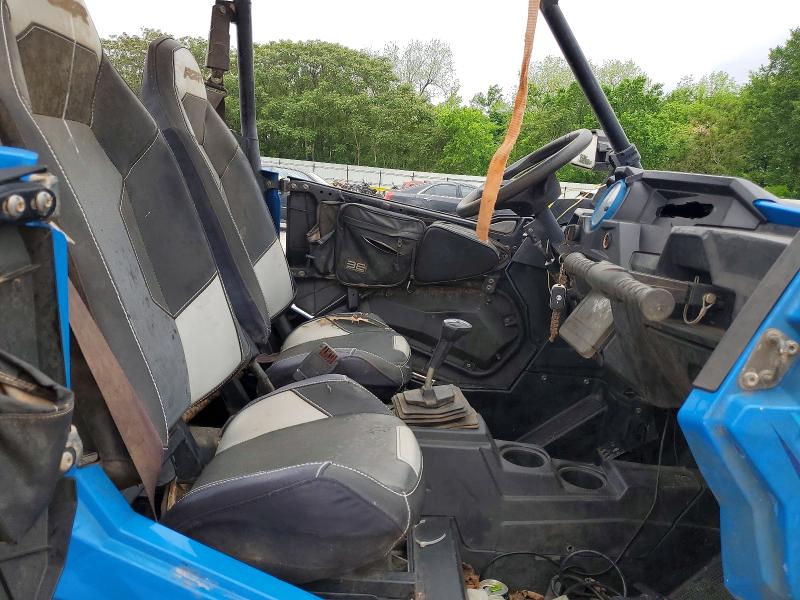 50551516 :رقم المزاد ، 3NSVFE999FF428595 vin ، 2015 Polaris Rzr مزاد بيع
