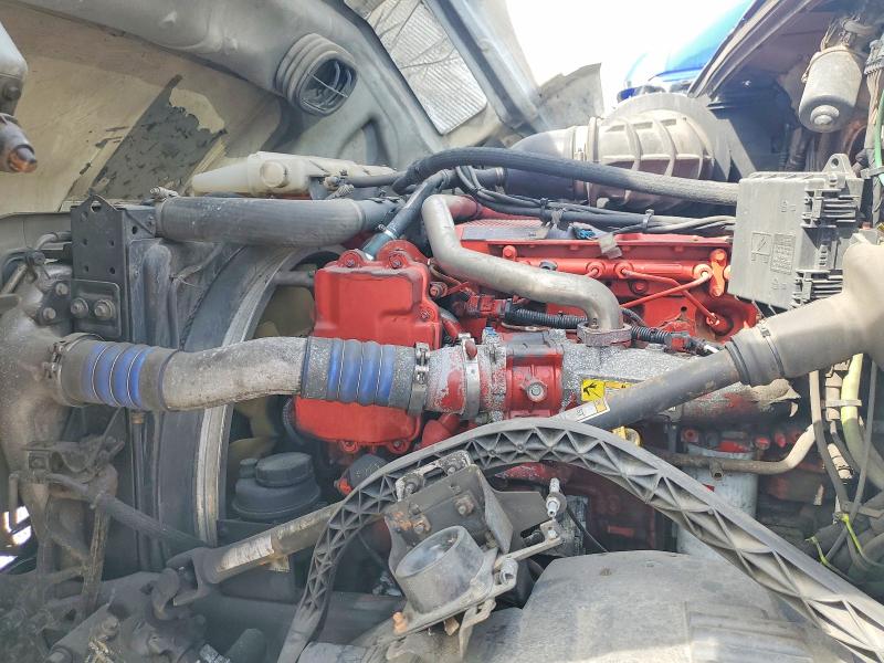 2017 Volvo Vnl მანქანა იყიდება აუქციონზე, vin: 4V4NC9TH2HN988274, აუქციონის ნომერი: 49796986
