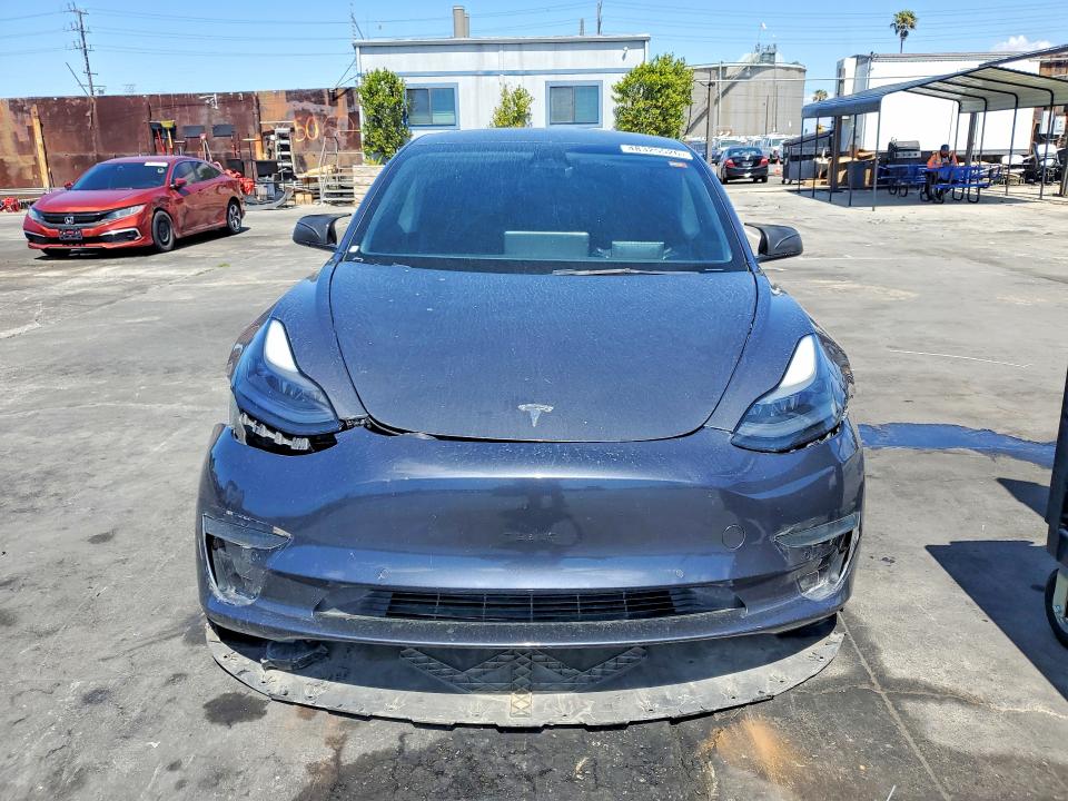 2022 Tesla Model 3 მანქანა იყიდება აუქციონზე, vin: 5YJ3E1EAXNF188363, აუქციონის ნომერი: 48325526