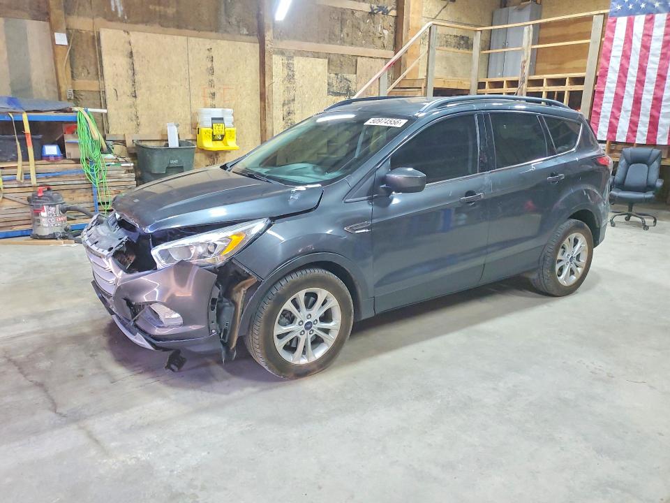 50974556 :رقم المزاد ، 1FMCU9HD5JUA55658 vin ، 2018 Ford Escape مزاد بيع