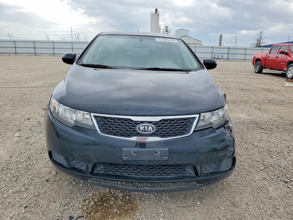 51096446 :رقم المزاد ، KNAFT4A22D5666761 vin ، 2013 Kia Forte مزاد بيع