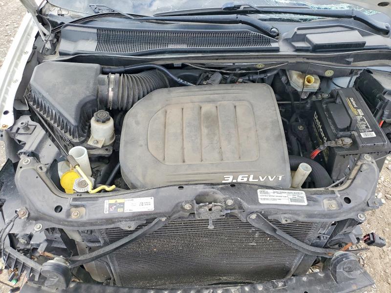 49306476 :رقم المزاد ، 2C4RDGEG9FR702309 vin ، 2015 Dodge Grand Caravan مزاد بيع