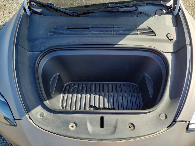 47988026 :رقم المزاد ، 7SAYGDEF9NF390787 vin ، 2022 Tesla Model Y مزاد بيع