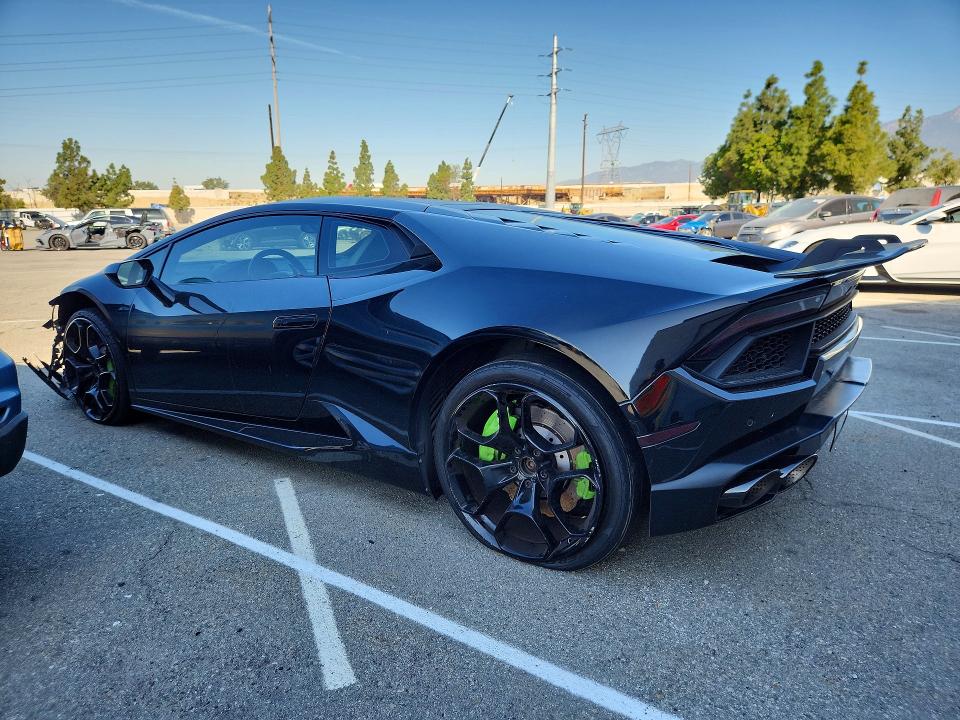 Aukcja sprzedaży 2017 Lamborghini Huracan, vin: ZHWUC2ZF0HLA08017, numer aukcji: 46860686