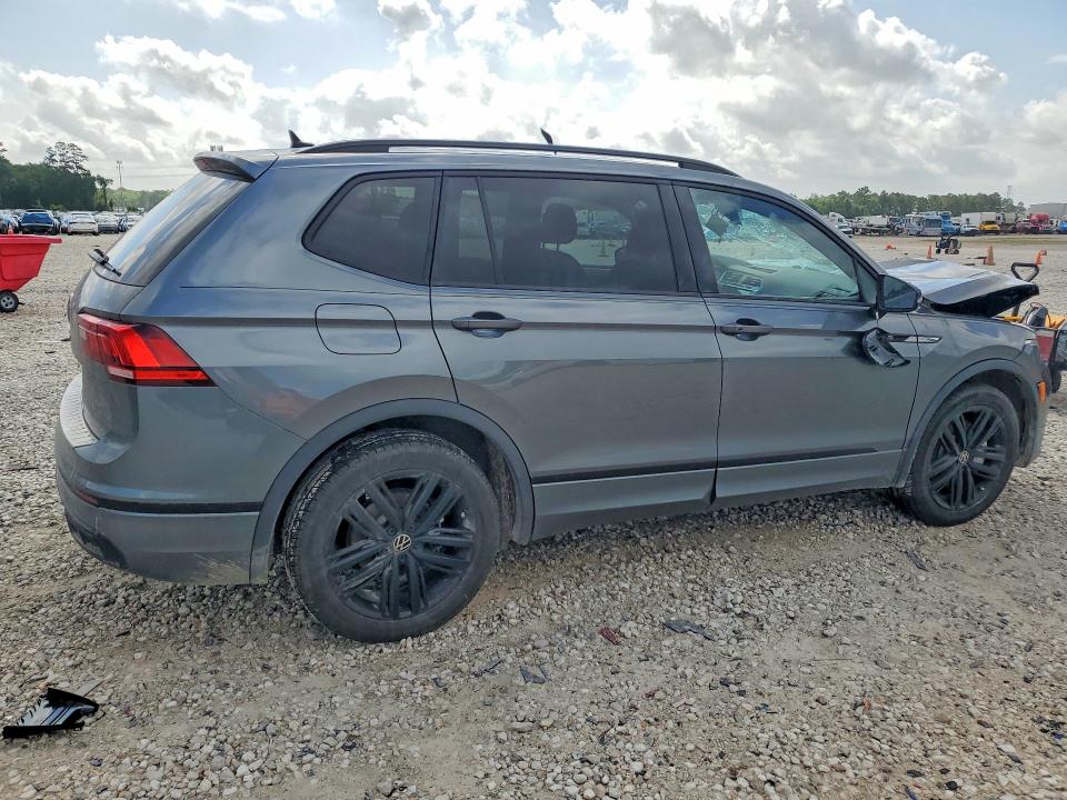 49770216 :رقم المزاد ، 3VVCB7AX1NM122030 vin ، 2022 Volkswagen Tiguan مزاد بيع