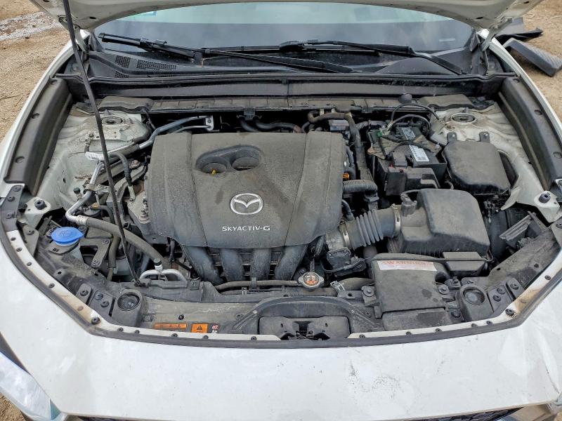 50699196 :رقم المزاد ، 3MVDMBDL9NM402172 vin ، 2022 Mazda Cx-30 مزاد بيع