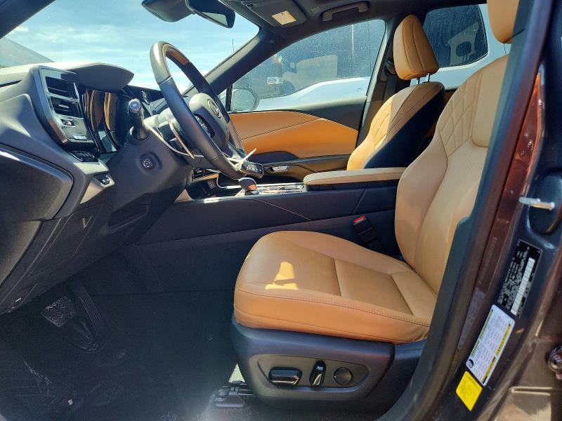 47443926 :رقم المزاد ، 2T2BBMCA0SC088308 vin ، 2025 Lexus Rx 350h مزاد بيع