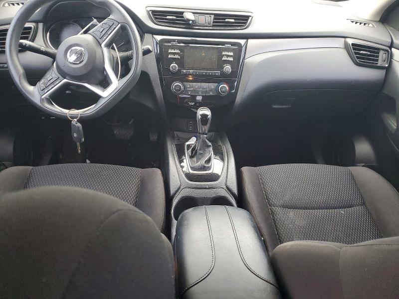 51130456 :رقم المزاد ، JN1BJ1CR7HW103207 vin ، 2017 Nissan Rogue Sport مزاد بيع