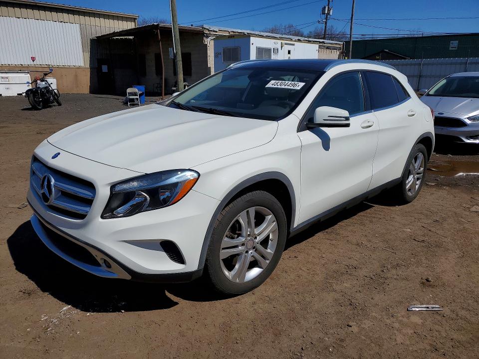 Продаж на аукціоні авто 2015 Mercedes-benz Gla, vin: WDCTG4GB5FJ184243, номер лоту: 48304496