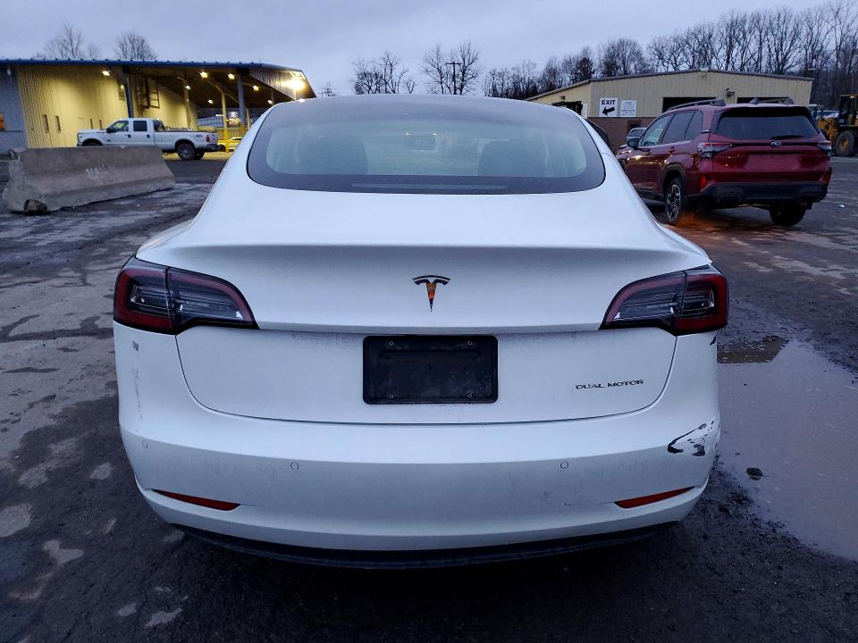 Продаж на аукціоні авто 2021 Tesla Model 3, vin: 5YJ3E1EB1MF983471, номер лоту: 47343626