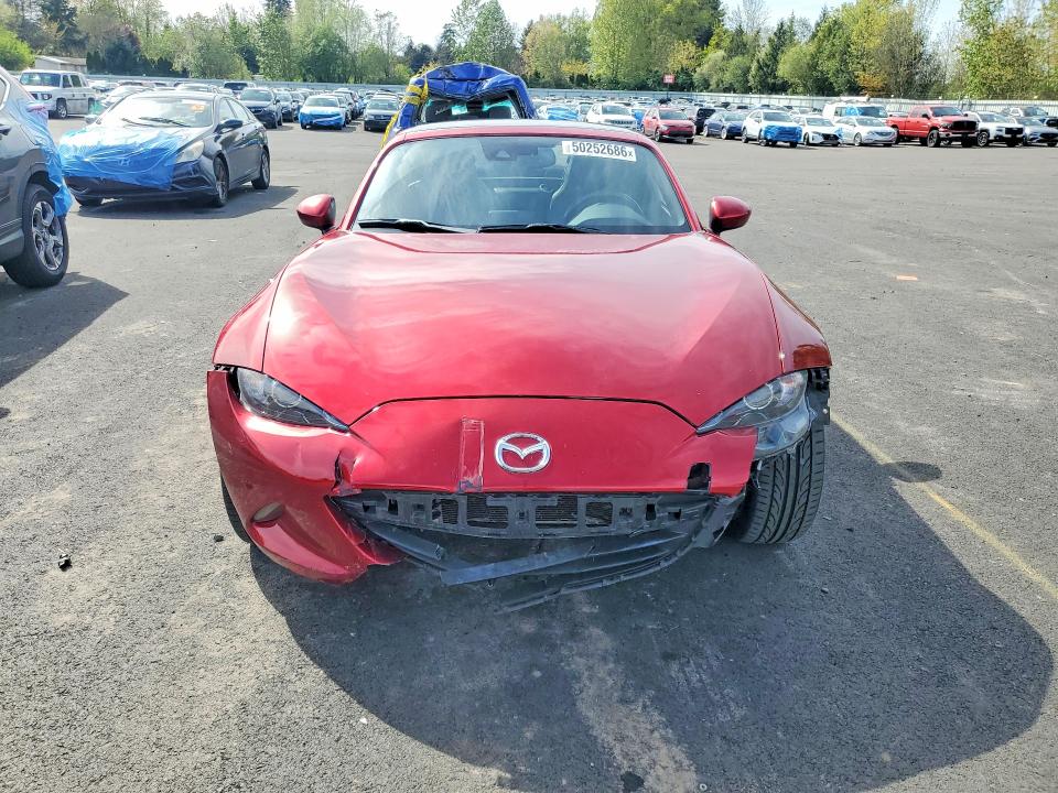 2020 Mazda Mx-5 Miata მანქანა იყიდება აუქციონზე, vin: JM1NDAM77L0411942, აუქციონის ნომერი: 50252686