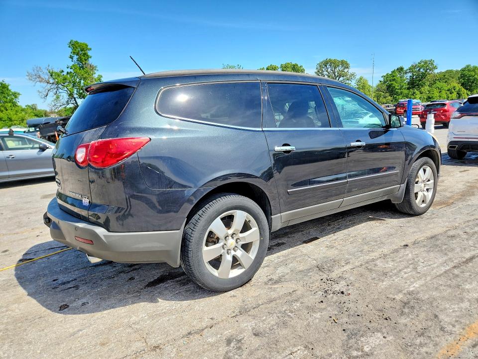51896406 :رقم المزاد ، 1GNLRHED0AJ237782 vin ، 2010 Chevrolet Traverse مزاد بيع