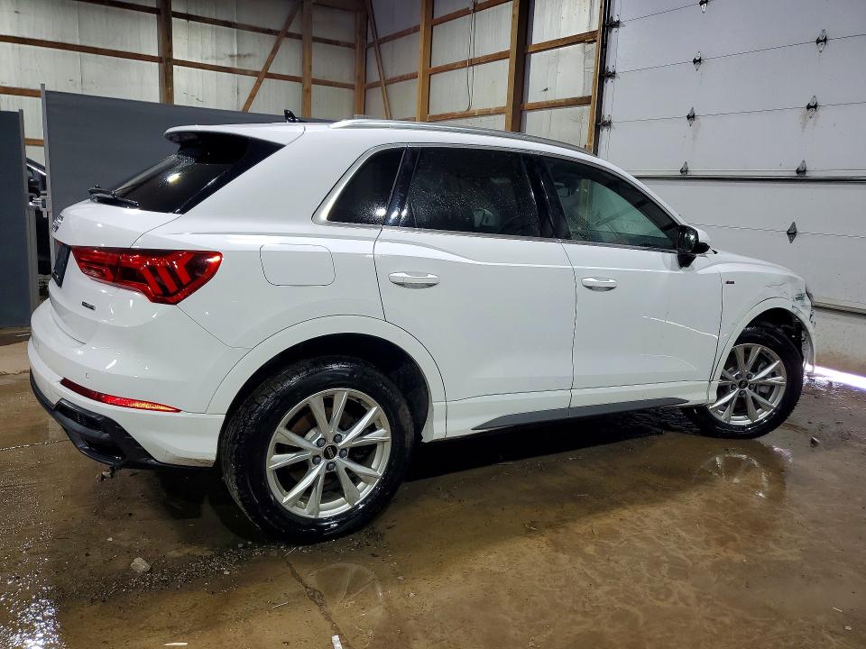 50481026 :رقم المزاد ، WA1DECF39S1021507 vin ، 2025 Audi Q3 مزاد بيع