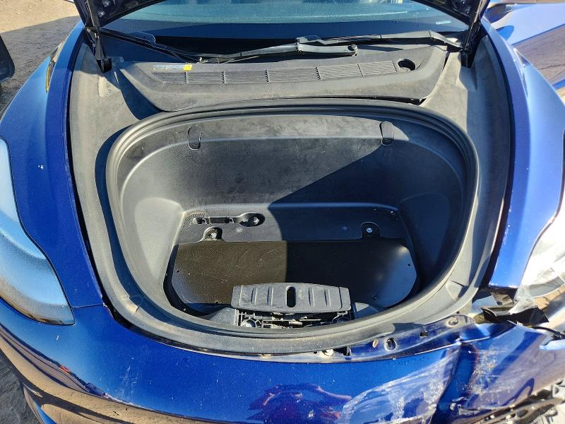 49223146 :رقم المزاد ، 5YJ3E1EAXJF059260 vin ، 2018 Tesla Model 3 مزاد بيع
