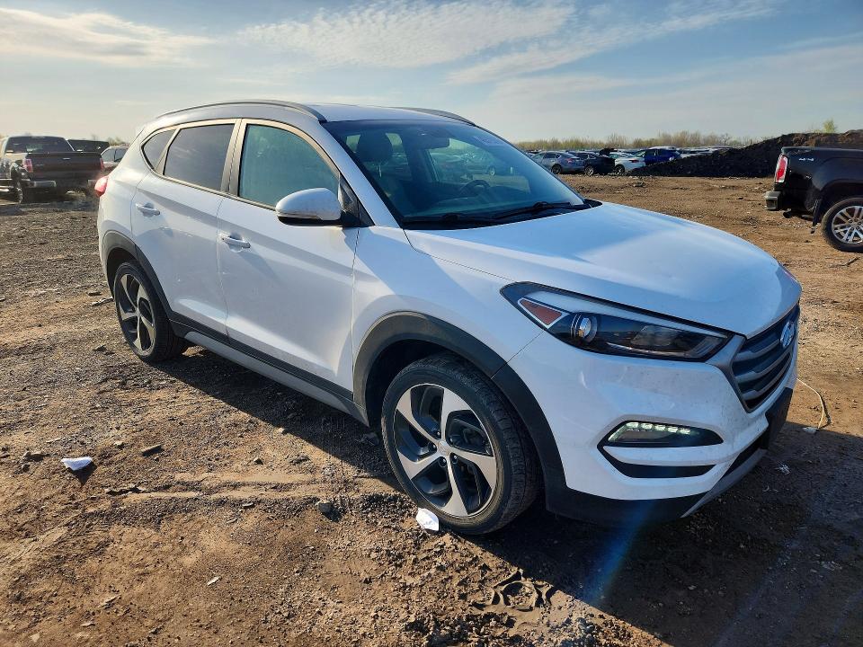 2018 Hyundai Tucson მანქანა იყიდება აუქციონზე, vin: KM8J3CAL2JU782717, აუქციონის ნომერი: 46579376