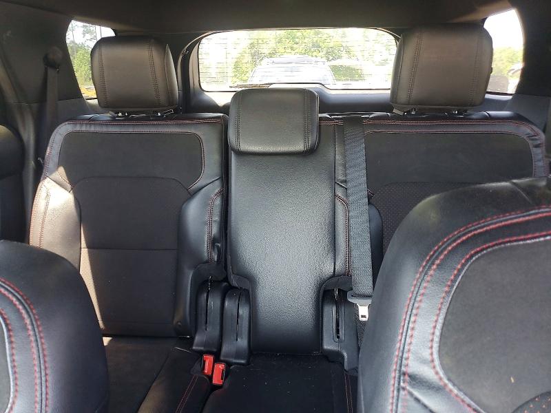 49740566 :رقم المزاد ، 1FM5K7D86JGC28100 vin ، 2018 Ford Explorer مزاد بيع