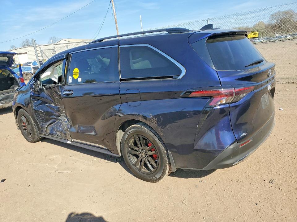 Продажа на аукционе авто 2023 Toyota Sienna, vin: 5TDJSKFC2PS106405, номер лота: 49291216