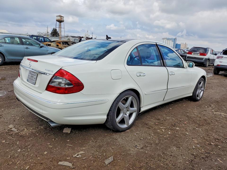 50279396 :رقم المزاد ، WDBUF87X69B414062 vin ، 2009 Mercedes-benz E مزاد بيع