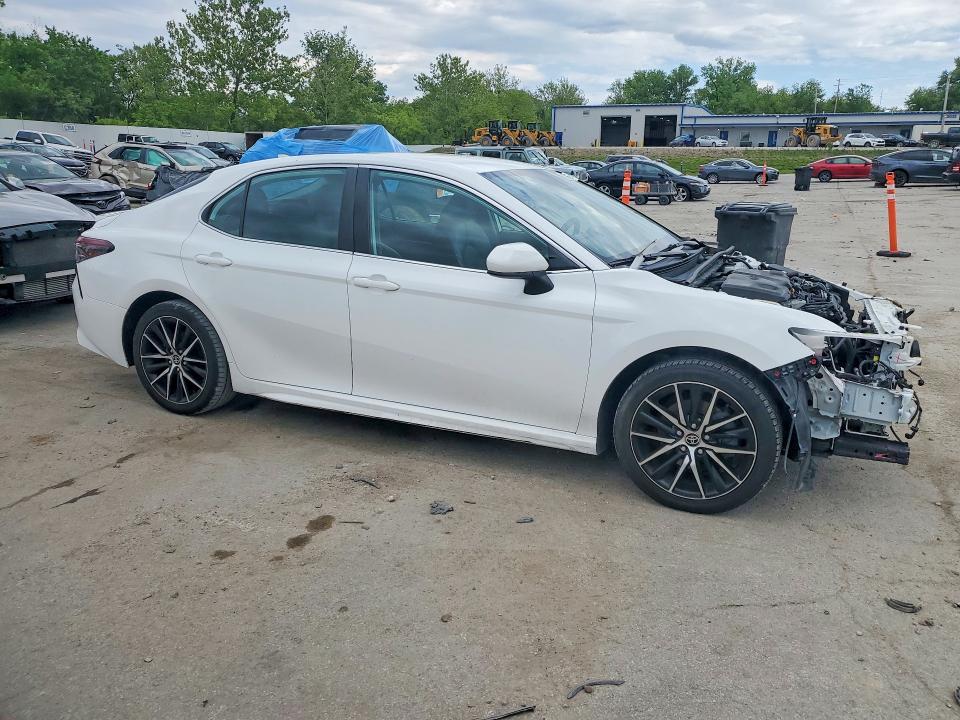 Aukcja sprzedaży 2021 Toyota Camry, vin: 4T1G11AK2MU544737, numer aukcji: 51626416