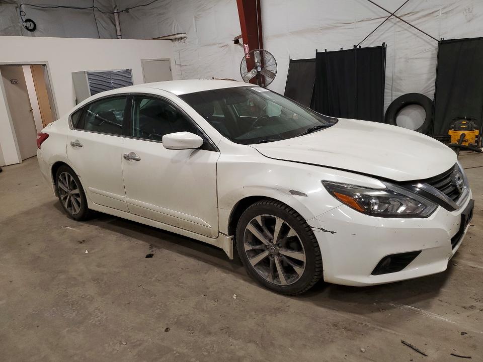 2016 Nissan Altima მანქანა იყიდება აუქციონზე, vin: 1N4AL3AP6GC197926, აუქციონის ნომერი: 50228756
