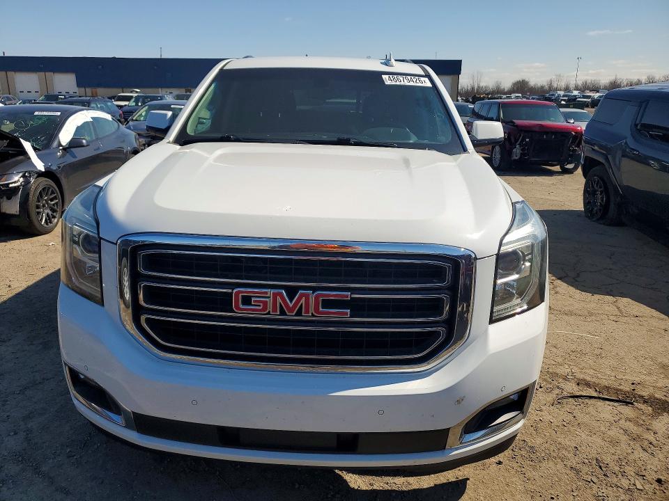48679426 :رقم المزاد ، 1GKS2AKC6HR212302 vin ، 2017 Gmc Yukon مزاد بيع