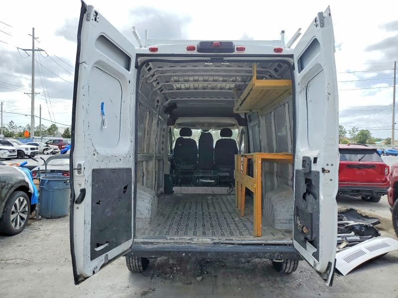 50468656 :رقم المزاد ، 3C6TRVDG8KE529298 vin ، 2019 Ram Promaster 2500 مزاد بيع