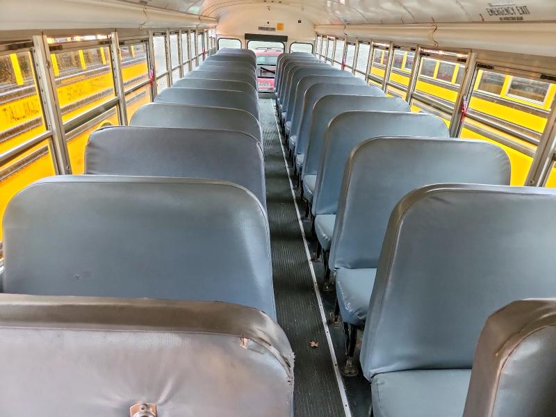 93781545 :رقم المزاد ، 1BAKGCPA5DF294996 vin ، 2013 Blub School Bus مزاد بيع