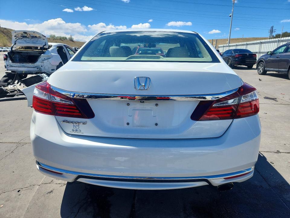 Aukcja sprzedaży 2016 Honda Accord, vin: 1HGCR2F37GA120707, numer aukcji: 51004126