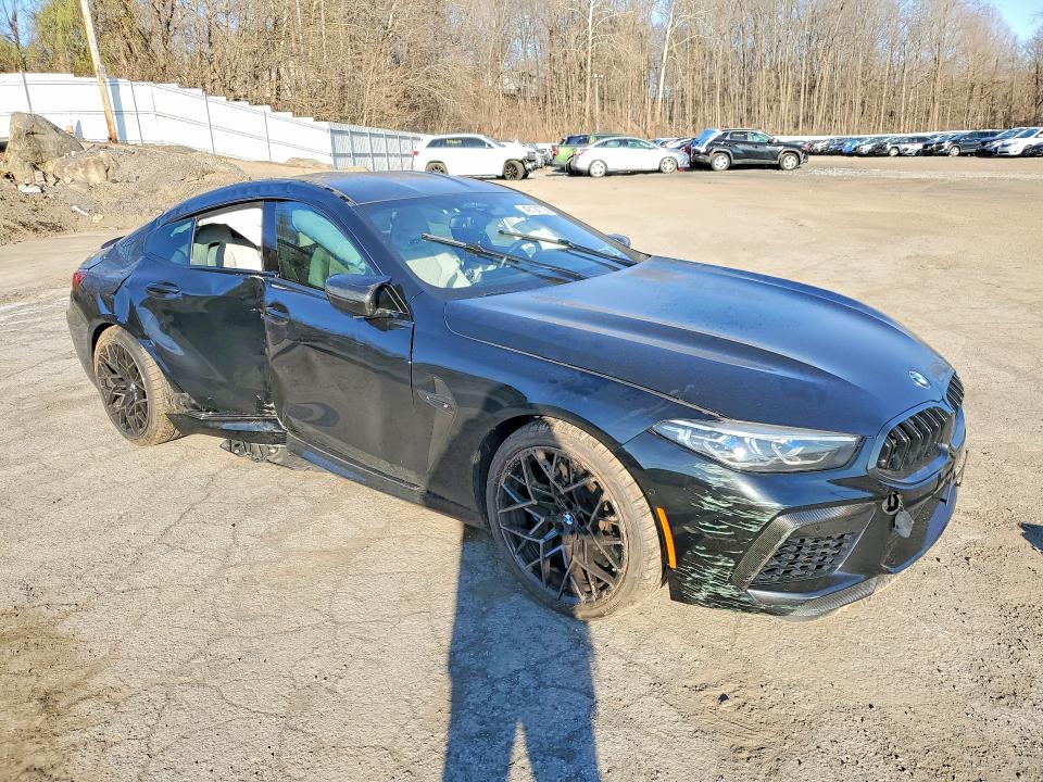 2022 Bmw M8 მანქანა იყიდება აუქციონზე, vin: WBSGV0C0XNCH16627, აუქციონის ნომერი: 49100706