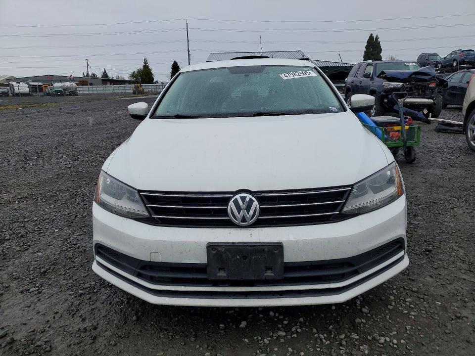 47982906 :رقم المزاد ، 3VW2B7AJ5HM399559 vin ، 2017 Volkswagen Jetta مزاد بيع