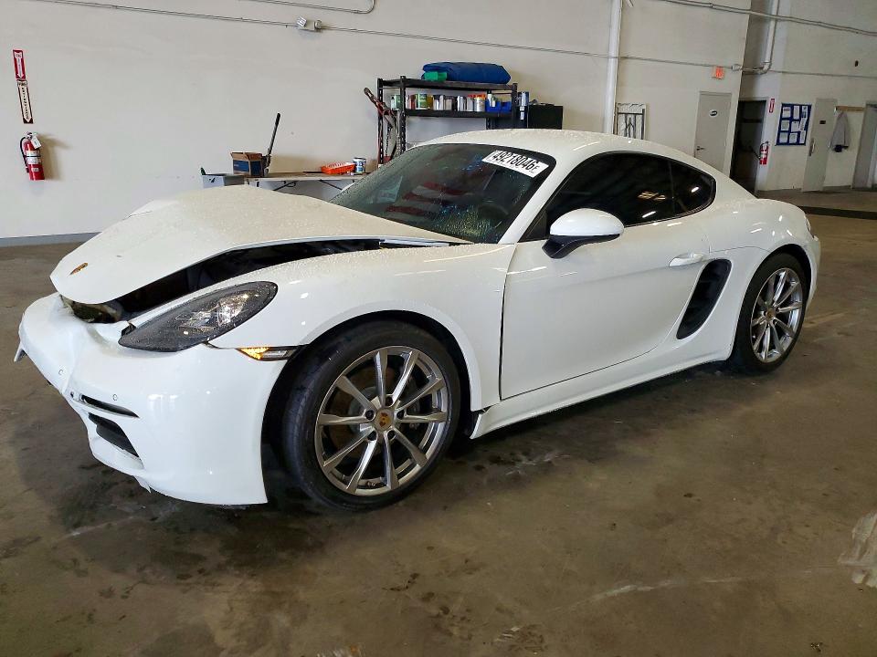 49218046 :رقم المزاد ، WP0AA2A83JK260173 vin ، 2018 Porsche Cayman مزاد بيع
