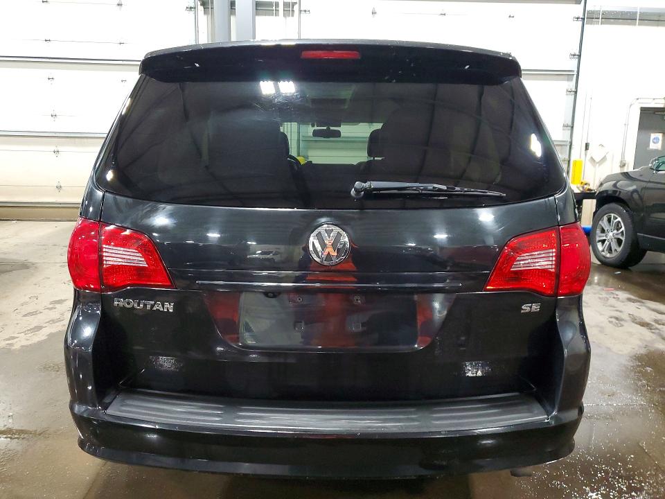 Aukcja sprzedaży 2011 Volkswagen Routan, vin: 2V4RW3DG0BR695402, numer aukcji: 49581116