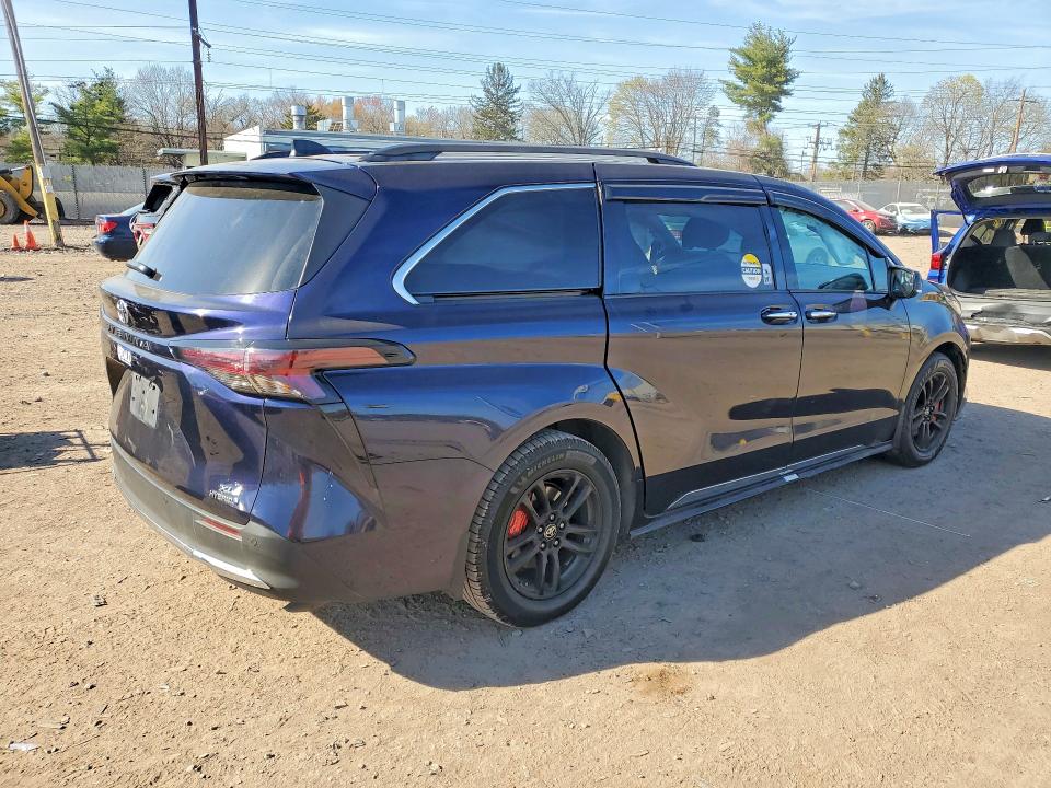 Продажа на аукционе авто 2023 Toyota Sienna, vin: 5TDJSKFC2PS106405, номер лота: 49291216