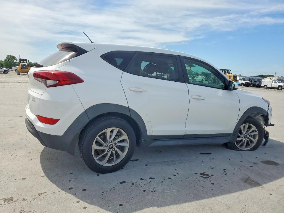 Продаж на аукціоні авто 2018 Hyundai Tucson, vin: KM8J23A40JU675239, номер лоту: 51773226