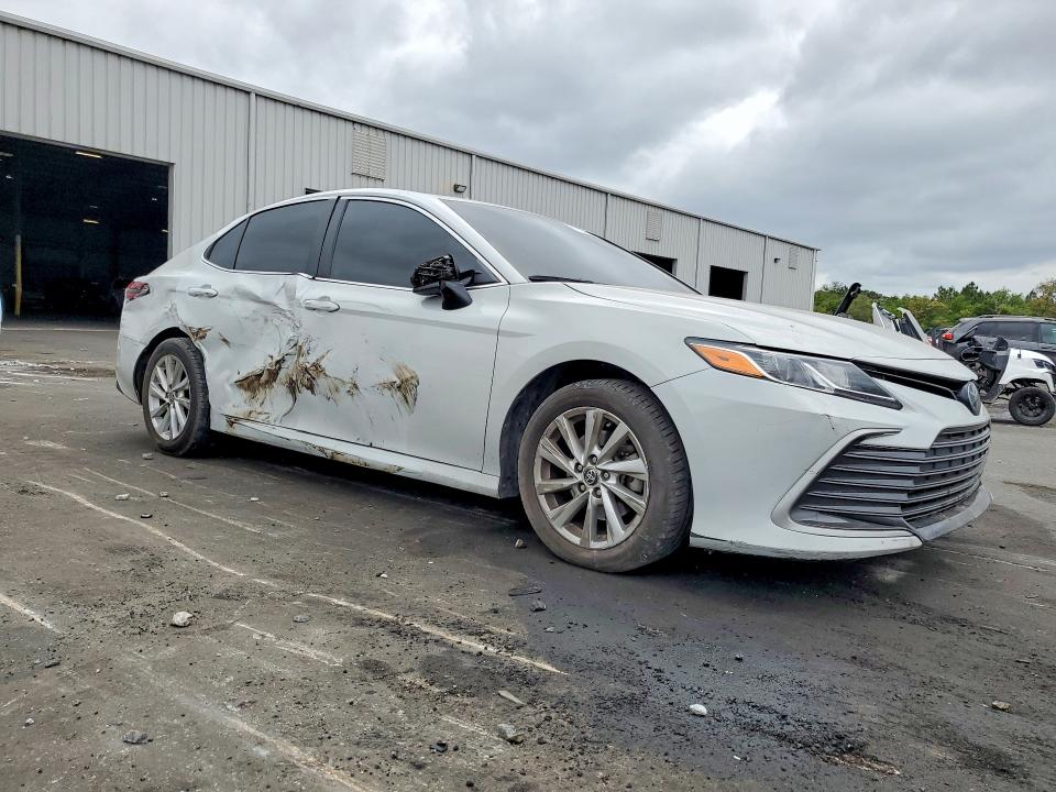 Продажа на аукционе авто 2023 Toyota Camry, vin: 4T1C11AKXPU180764, номер лота: 51721206