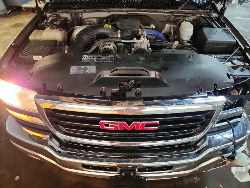 Продажа на аукционе авто 2003 Gmc New Sierra, vin: 1GTJK39193E298535, номер лота: 49640036
