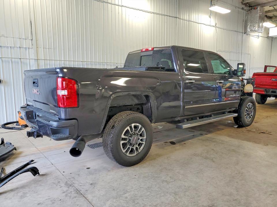 49845056 :رقم المزاد ، 1GT12UE83GF135386 vin ، 2016 Gmc Sierra مزاد بيع