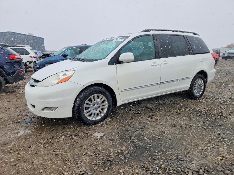 Продажа на аукционе авто 2007 Toyota Sienna, vin: 5TDBK22C57S001089, номер лота: 50354596