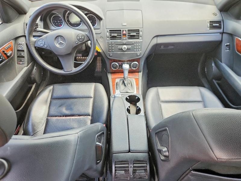 51102016 :رقم المزاد ، WDDGF54X19R049241 vin ، 2009 Mercedes-benz C مزاد بيع