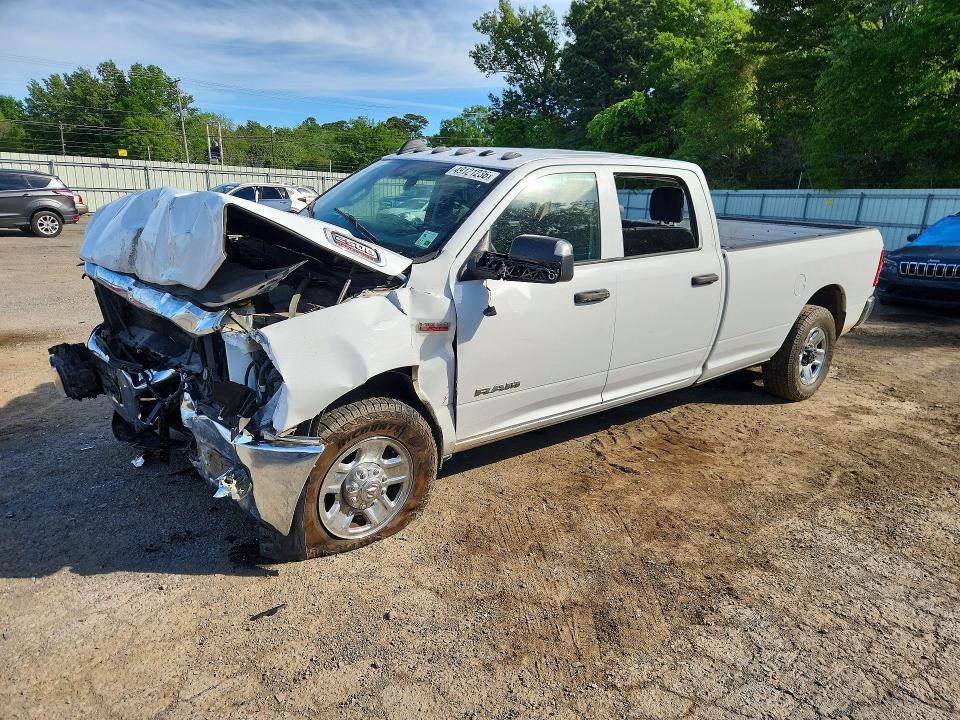 49121236 :رقم المزاد ، 3C6UR4HJ1KG678211 vin ، 2019 Ram 2500 مزاد بيع