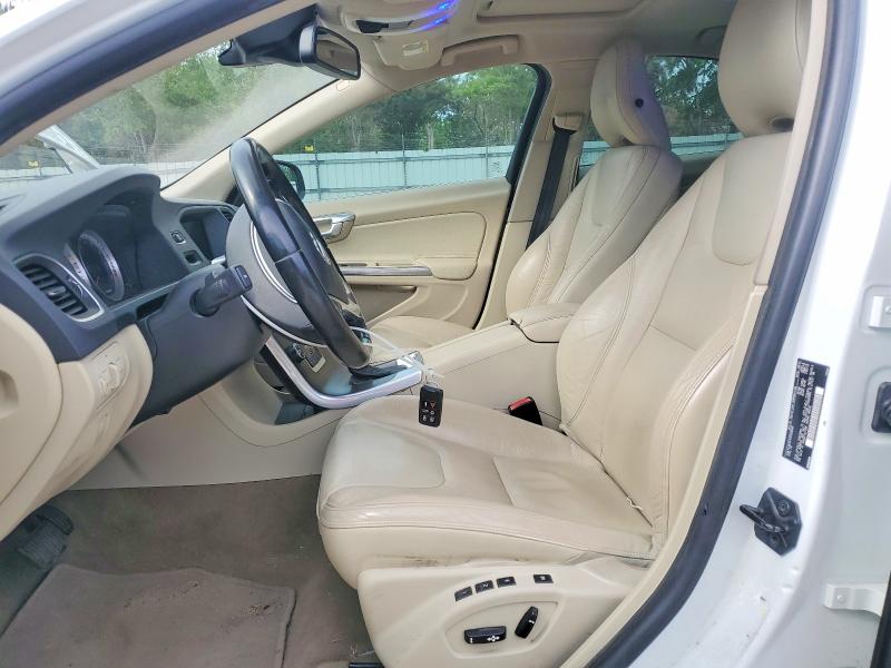 2013 Volvo S60 მანქანა იყიდება აუქციონზე, vin: YV1612FS1D1226585, აუქციონის ნომერი: 51321596
