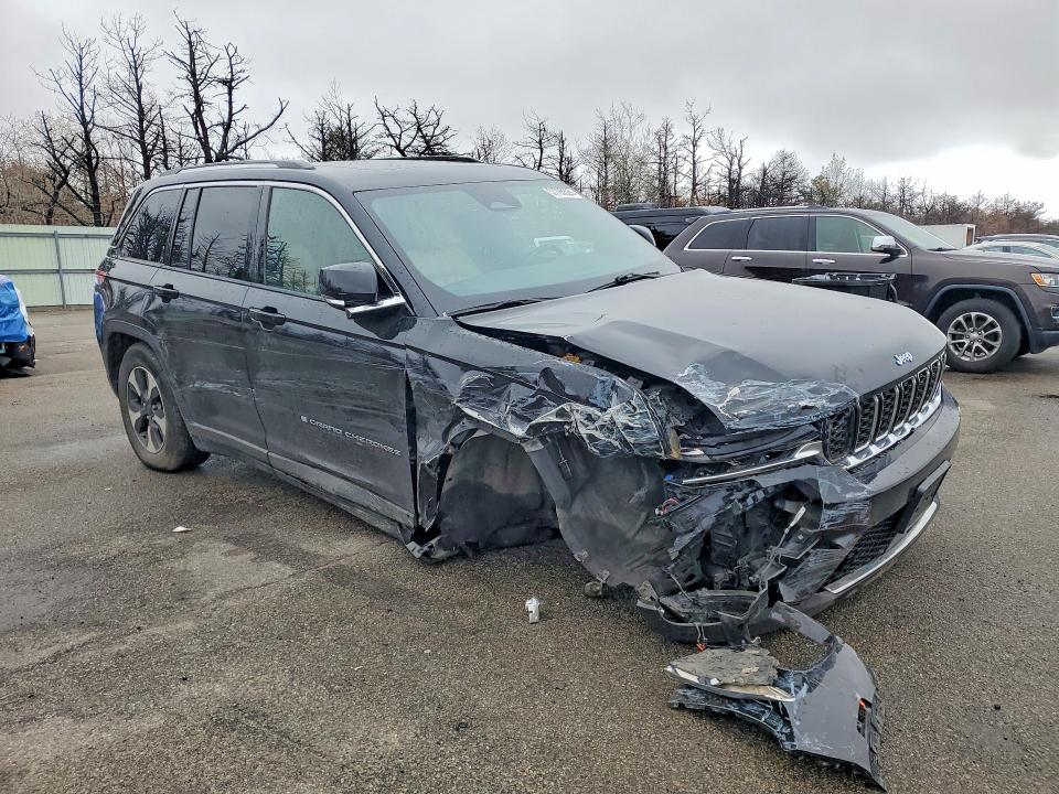 Продажа на аукционе авто 2023 Jeep Grand Cherokee, vin: 1C4RJYB65PC664114, номер лота: 51795526