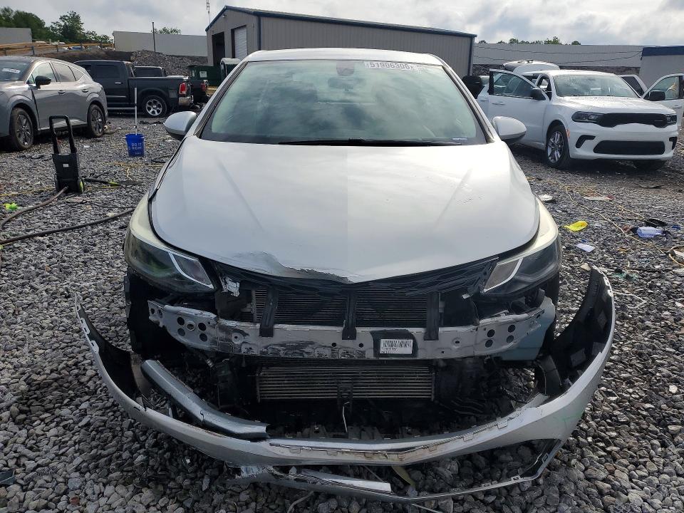 2018 Chevrolet Cruze მანქანა იყიდება აუქციონზე, vin: 1G1BE5SM5J7237253, აუქციონის ნომერი: 51906306