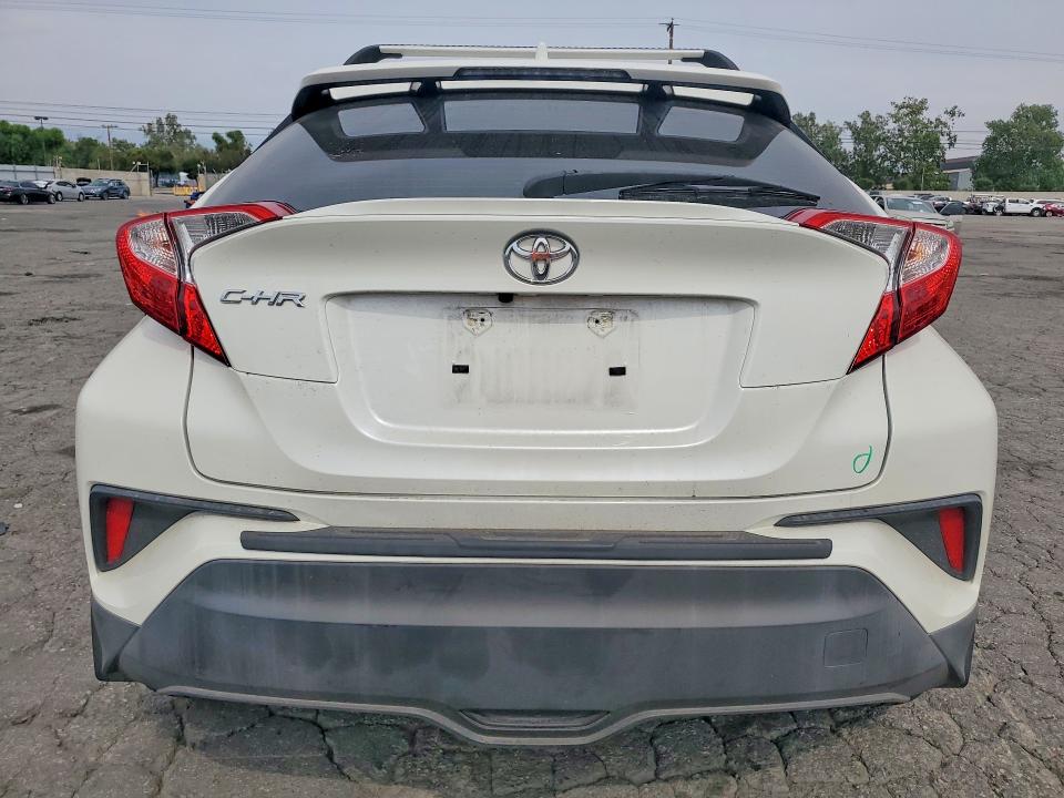 2020 Toyota C-hr მანქანა იყიდება აუქციონზე, vin: JTNKHMBX2L1068071, აუქციონის ნომერი: 49009656